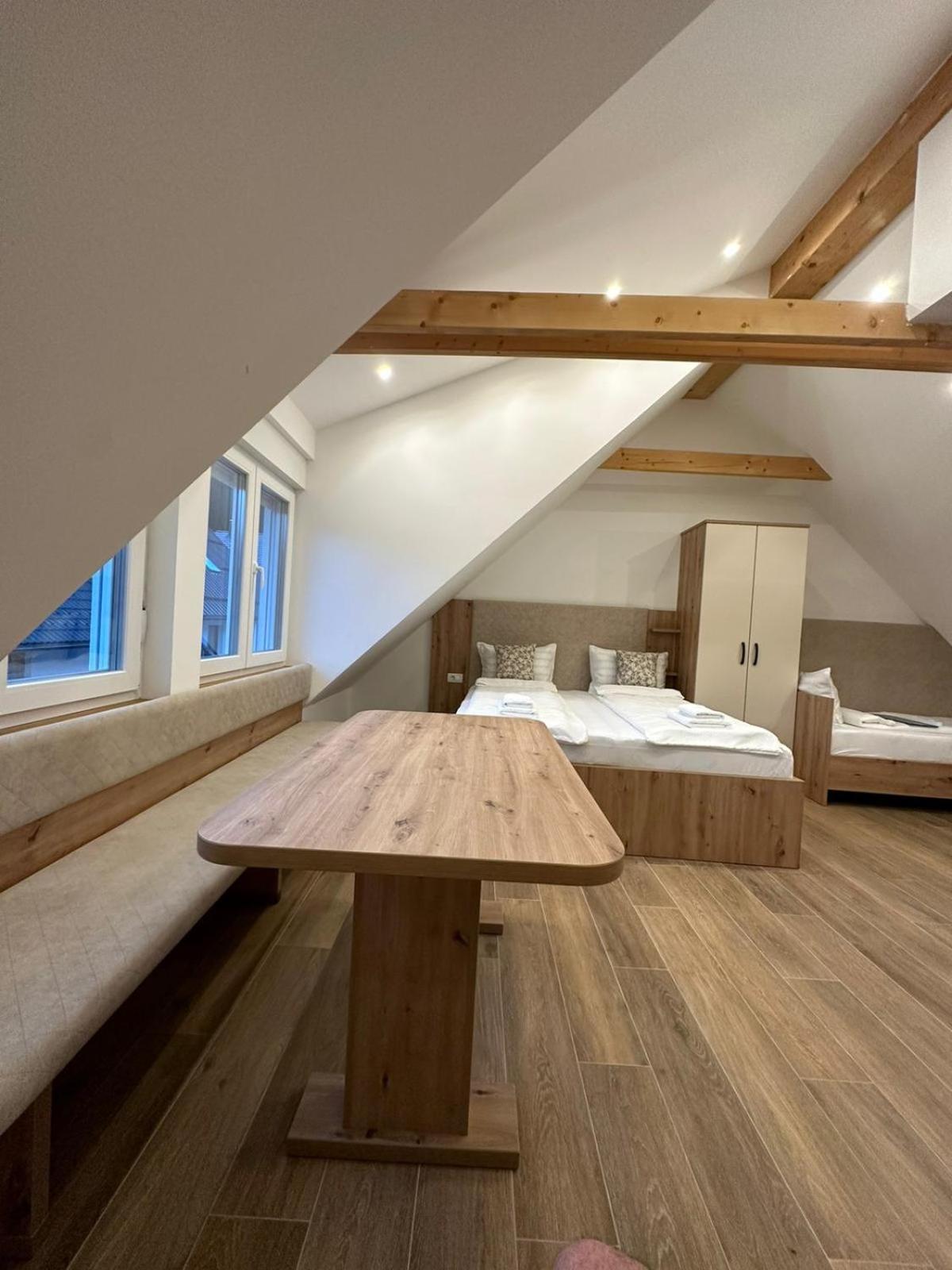 Apartments Viktor Rateče Chambre photo